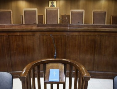 Ένοχη η 25χρονη ιερόδουλη θεία που εγκατέλειψε τα νήπια γιατί «δεν είχε χρόνο να ασχοληθεί μαζί τους»